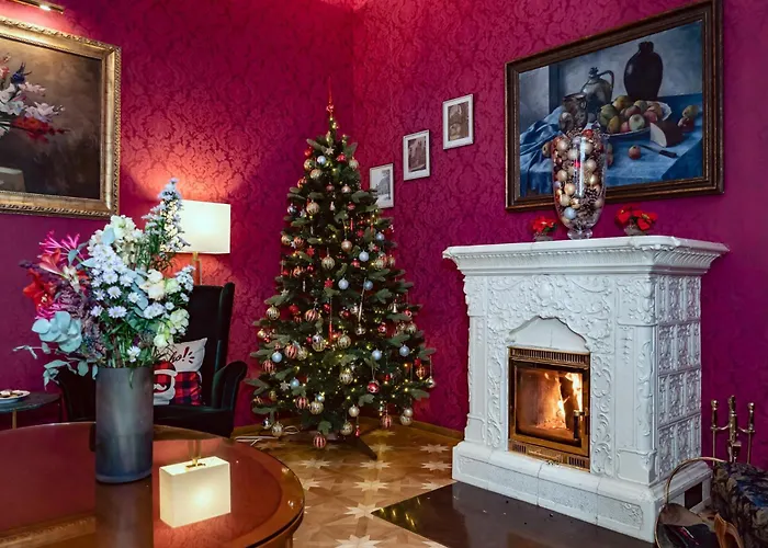Hotel Josefshof Am Rathaus 4*